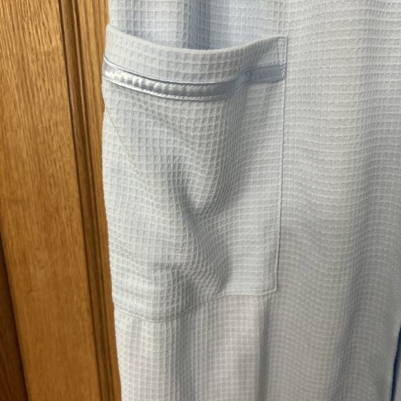 Adonna Women's Waffle Knit Light Sky Blue Embroidered Satin Trim Robe Size L - Picture 3 of 7